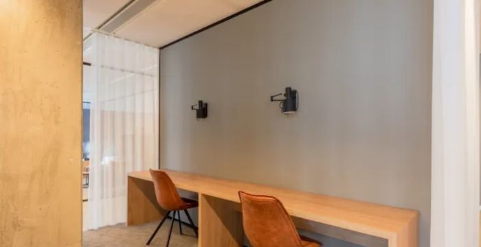 747 Rue Du Square-victoria, Montreal - Image 3