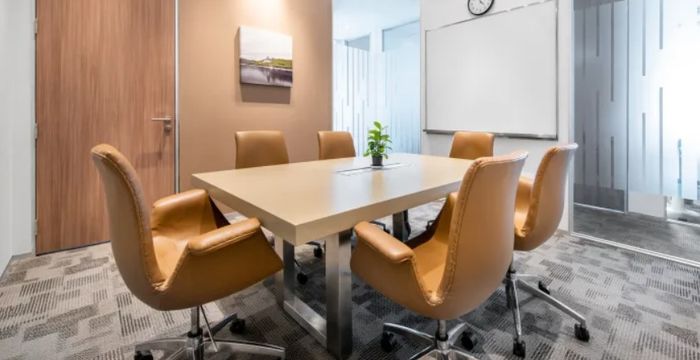 335 Hoffer Dr, Regina - Image 2