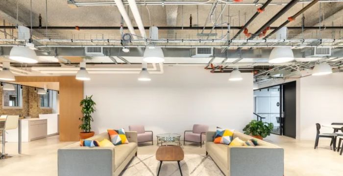 4311 N Ravenswood Avenue, Chicago - Image 2