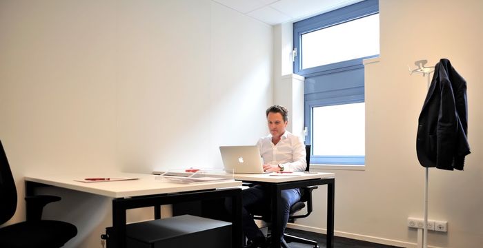 67 Pl Rihour, Lille - Image 2