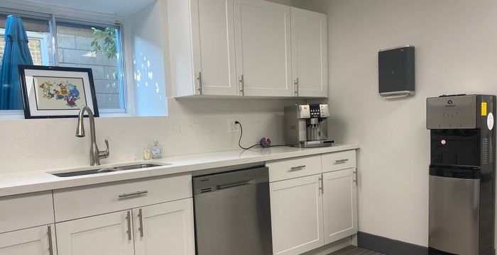 10225 Yonge St Unit R, Richmond Hill - Image 4