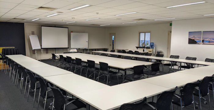 17 Gould Road, Herston - Image 2