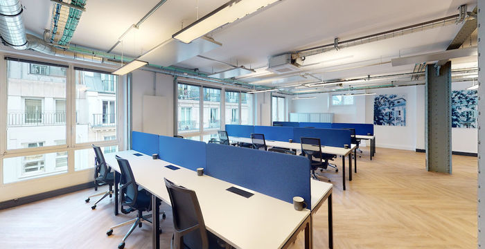 13 Rue Des Petits Hôtels, Paris - Image 5