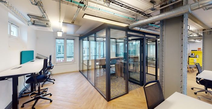 13 Rue Des Petits Hôtels, Paris - Image 5