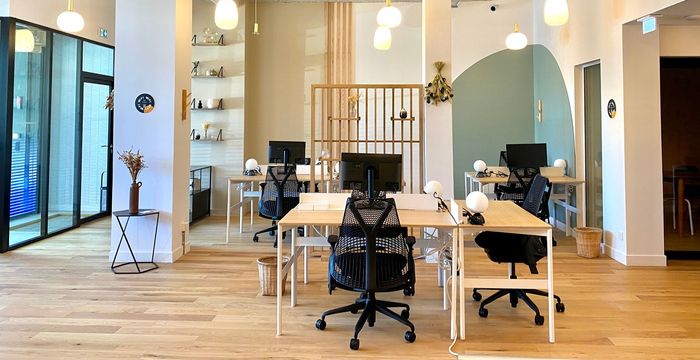 4 Place De La Gare Des Vallées, La Garenne-colombes - Image 5