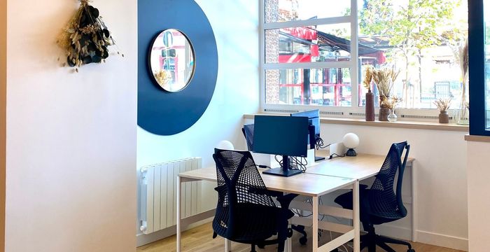 4 Place De La Gare Des Vallées, La Garenne-colombes - Image 3