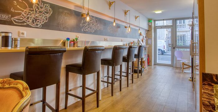 10 Rue Des Renaudes, Paris - Image 2