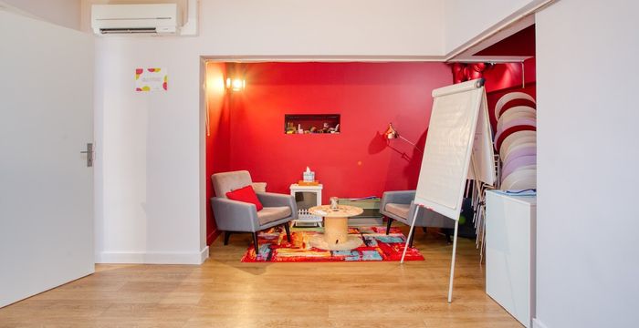 10 Rue Des Renaudes, Paris - Image 3