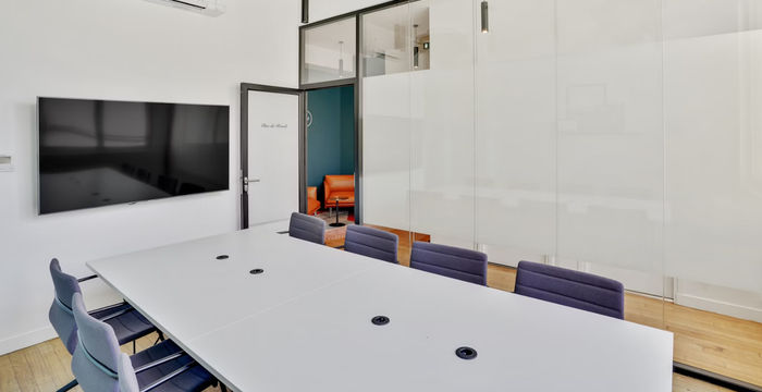 10 Av Franklin Delano Roosevelt, Paris - Image 3