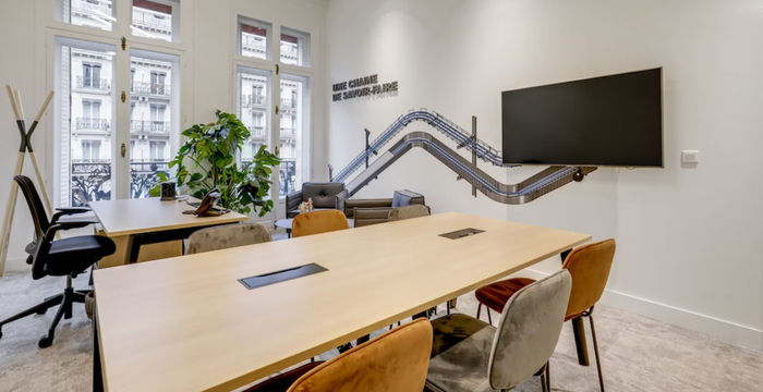 32 Avenue De L'opera, Paris - Image 4