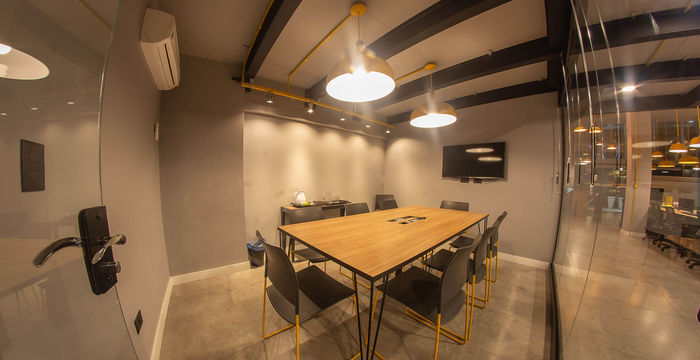 2574 Av Pres Getúlio Vargas - Água Verde, Curitiba - Image 4