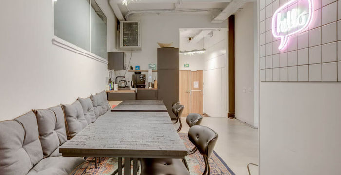 18 Rue D'hauteville, Paris - Image 5