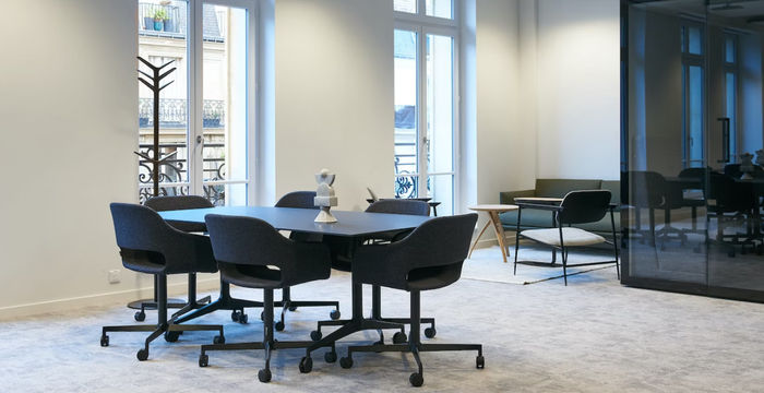 36 Rue La Fayette, Paris - Image 2