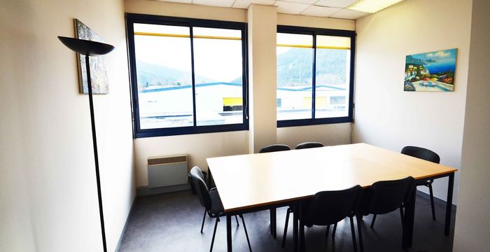 235 Av De Coulins, Gémenos - Image 5