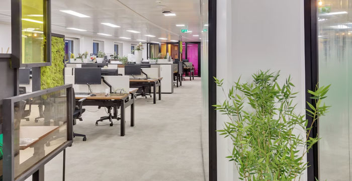 11-13 Cours Valmy, Puteaux - Image 3