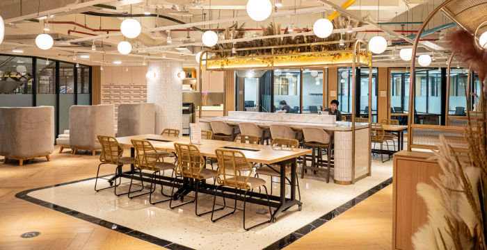 Central Park Mall - Image 2