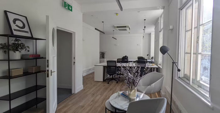 84 Kingsway, Greater London - Image 3