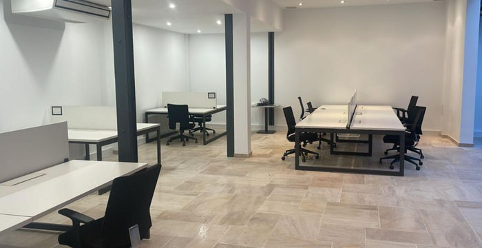 108 Rue Des Dames, Paris - Image 2