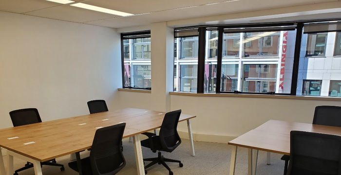 140 Rue Victor Hugo, Levallois-perret - Image 2