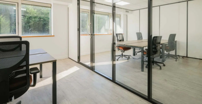 17 Rue Jeanne Braconnier, Meudon - Image 2