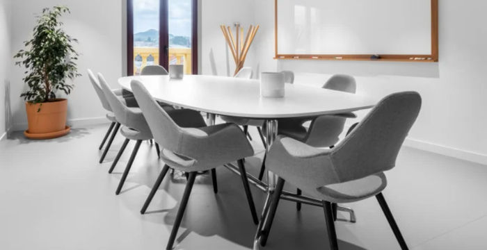 300 Cardinal Dr, St Charles - Image 2