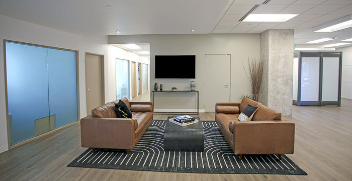 Beverly Hills Triangle 2 - Image 5