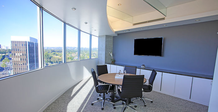 Beverly Hills Triangle 2 - Image 2