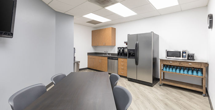 Park Tower - Image 5