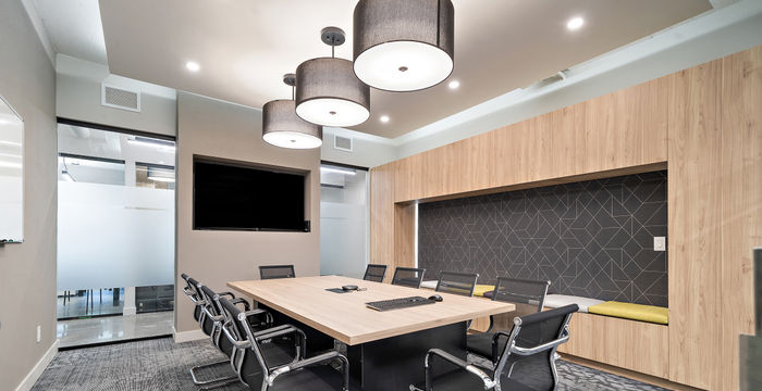 4950 Chemin Queen Mary, Montréal - Image 3