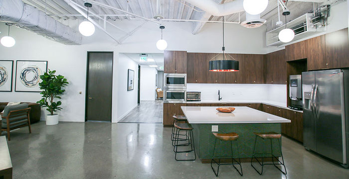 21550 West Oxnard Street, Woodland Hills - Image 5