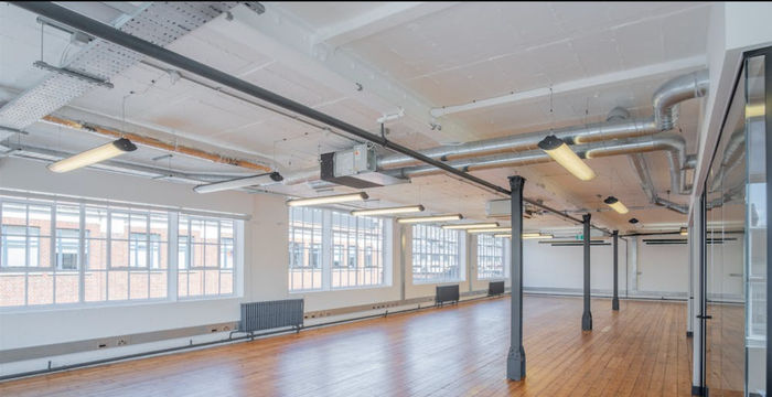 3-11 Pine Street, Clerkenwell - Image 2