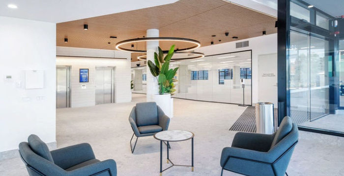 120 Siganto Drive, Helensvale - Image 2