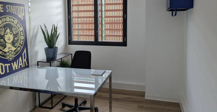 302 Rue De La Gare, Venelles - Image 2