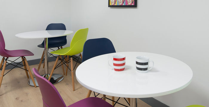 Aviary Court, Basingstoke - Image 4