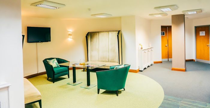 13a Cathedral Road, Cardiff - Image 4