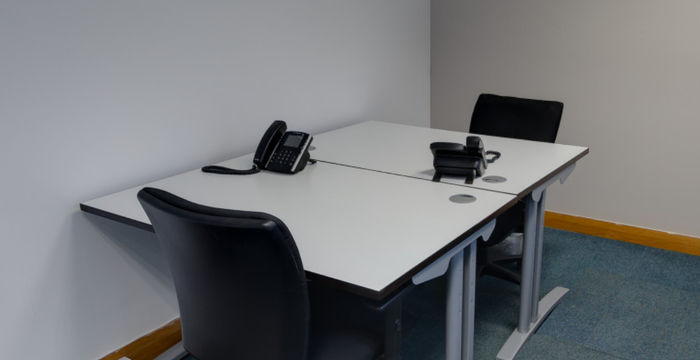 6 Cathedral Road, Pontcanna - Image 3