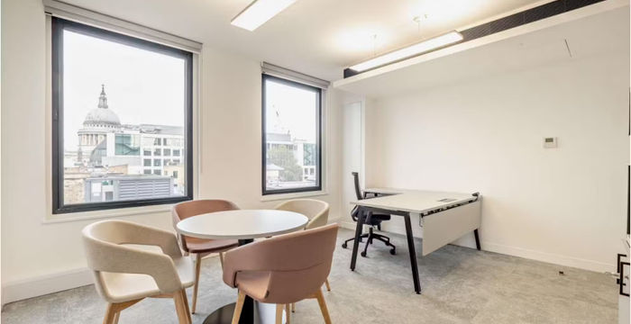 10-15 Queen Street, Greater London - Image 4