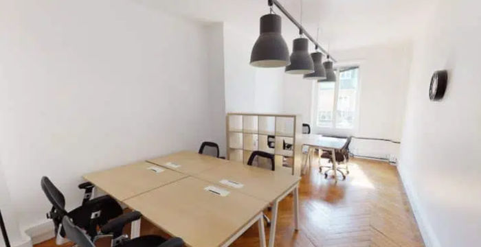 42 Rue Du Faubourg Poissonnière, Paris - Image 4