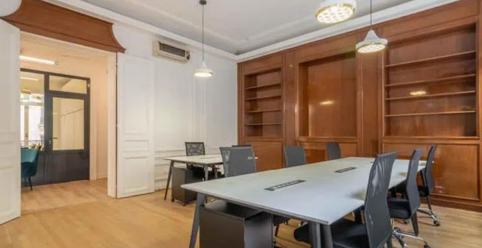 8 Rue Auber, Paris - Image 2