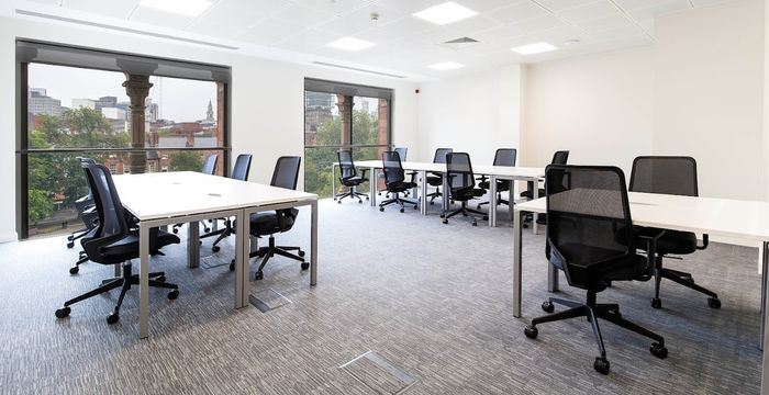 23 Park Square South, Leeds - Image 5