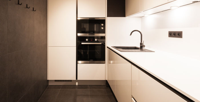 92-94 Sq Eugene Plasky 92-94 Sq Eugene Plasky, Brussels - Image 2