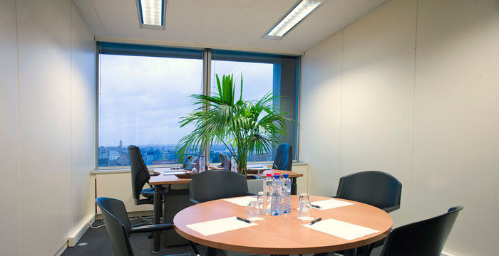 143/4 Avenue Louise, Brussels - Image 4