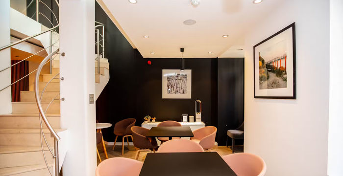 12-12a Margaret Street, Fitzrovia - Image 2