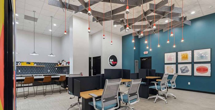 3870 Ponte Ave, Addison - Image 3