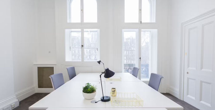 7 Grosvenor Gardens, Victoria - Image 4