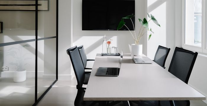 7 Quai Du Commerce, Brussels - Image 3