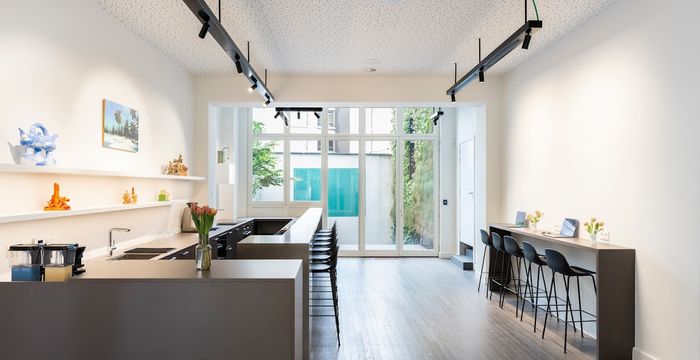 7 Quai Du Commerce, Brussels - Image 2