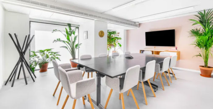 24 Juan Sebastian Elcano 24 Juan Sebastian Elcano, Malaga - Image 3