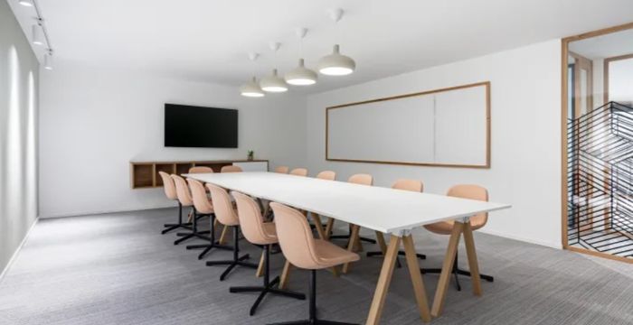 Via Bisceglie Angolo Via Calchi Taeggi, Milan - Image 4