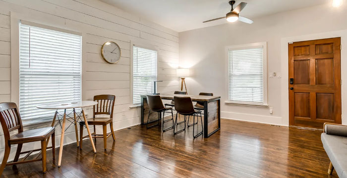 173 W Main St, Azle - Image 3